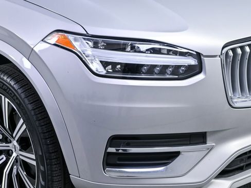 Certified 2025 Volvo XC90 B5 Core AWD/4WD image 39