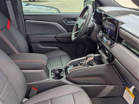 New 2026 Chevrolet Colorado Z71 w/ Z71 Convenience Package 2 image 24