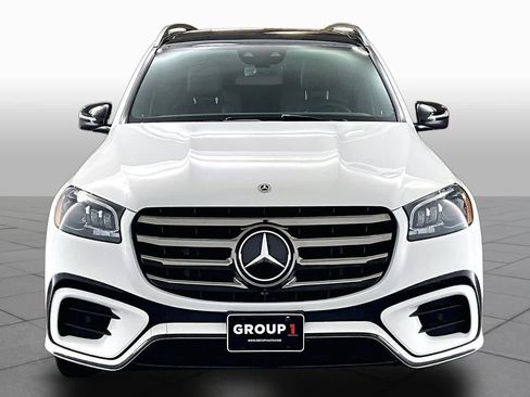 Certified 2024 Mercedes-Benz GLS 450 4MATIC image 4