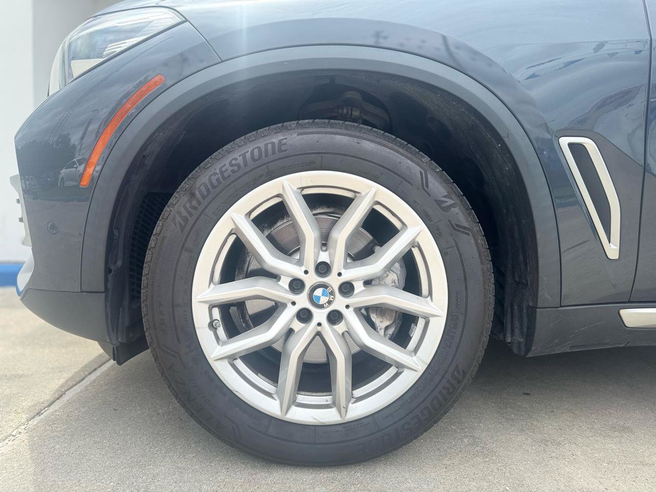 Used 2020 BMW X5 sDrive40i w/ Premium Package RWD image 29