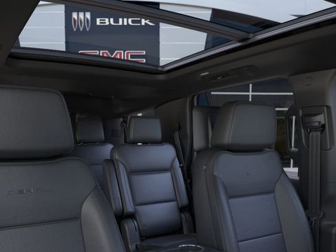 New 2026 GMC Yukon Denali w/ Denali Reserve Package AWD/4WD image 24