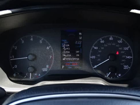 Used 2024 Toyota Corolla SE FWD image 25