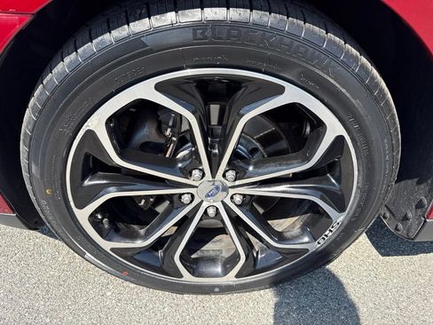Used 2013 Ford Taurus SHO AWD/4WD image 10