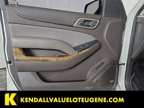 Used 2015 GMC Yukon XL Denali w/ Premium Package image 10