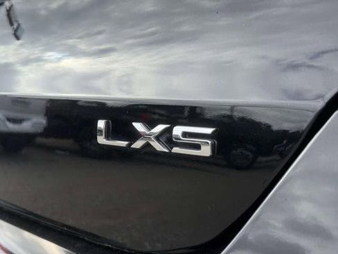 Used 2021 Kia K5 LXS image 8