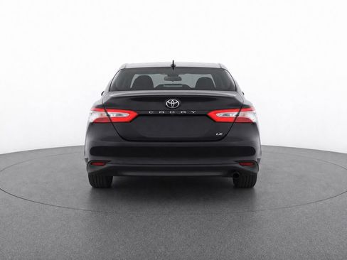 Used 2020 Toyota Camry LE FWD image 10