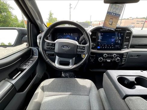 Used 2024 Ford F150 XLT AWD/4WD image 6