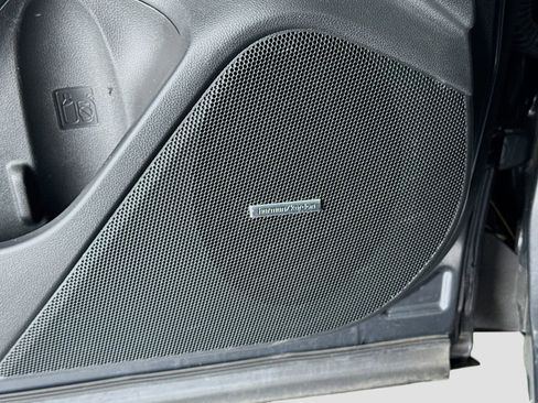 Certified 2022 Subaru Forester Limited AWD/4WD image 16