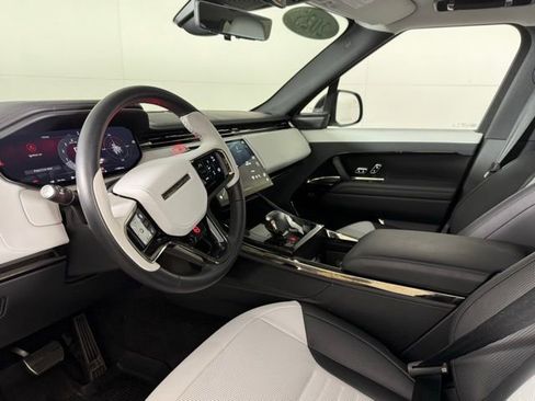 Used 2025 Land Rover Range Rover Sport SV Edition Two AWD/4WD image 16