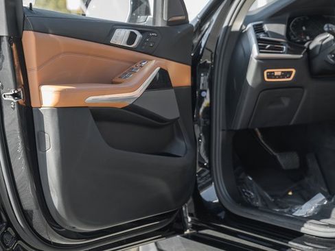 Used 2020 BMW X7 xDrive40i w/ Premium Package image 44