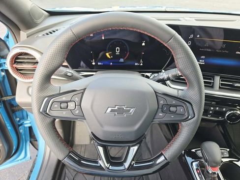 New 2026 Chevrolet Trax RS w/ Driver Confidence Package image 15