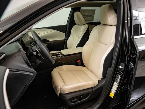 New 2026 Lexus RX 350 AWD image 23