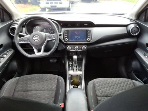 Used 2023 Nissan Kicks SV FWD image 20