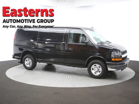 Used 2016 Chevrolet Express 2500 image 44