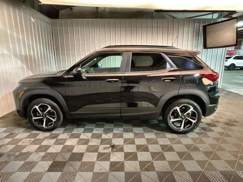 Used 2023 Chevrolet TrailBlazer RS w/ Technology Package image 5