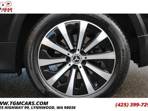 Used 2021 Mercedes-Benz GLB 250 4MATIC image 32
