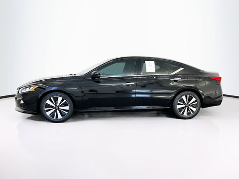 Used 2019 Nissan Altima 2.5 SL FWD image 4
