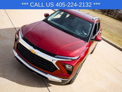 Used 2025 Chevrolet TrailBlazer LT image 14