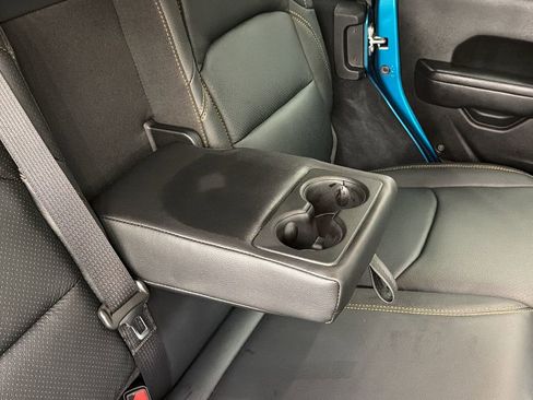 Used 2024 Jeep Wrangler Unlimited image 36