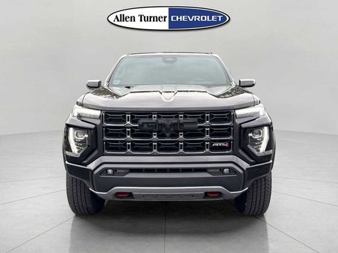 Used 2024 GMC Canyon AT4 w/ Technology Package image 2