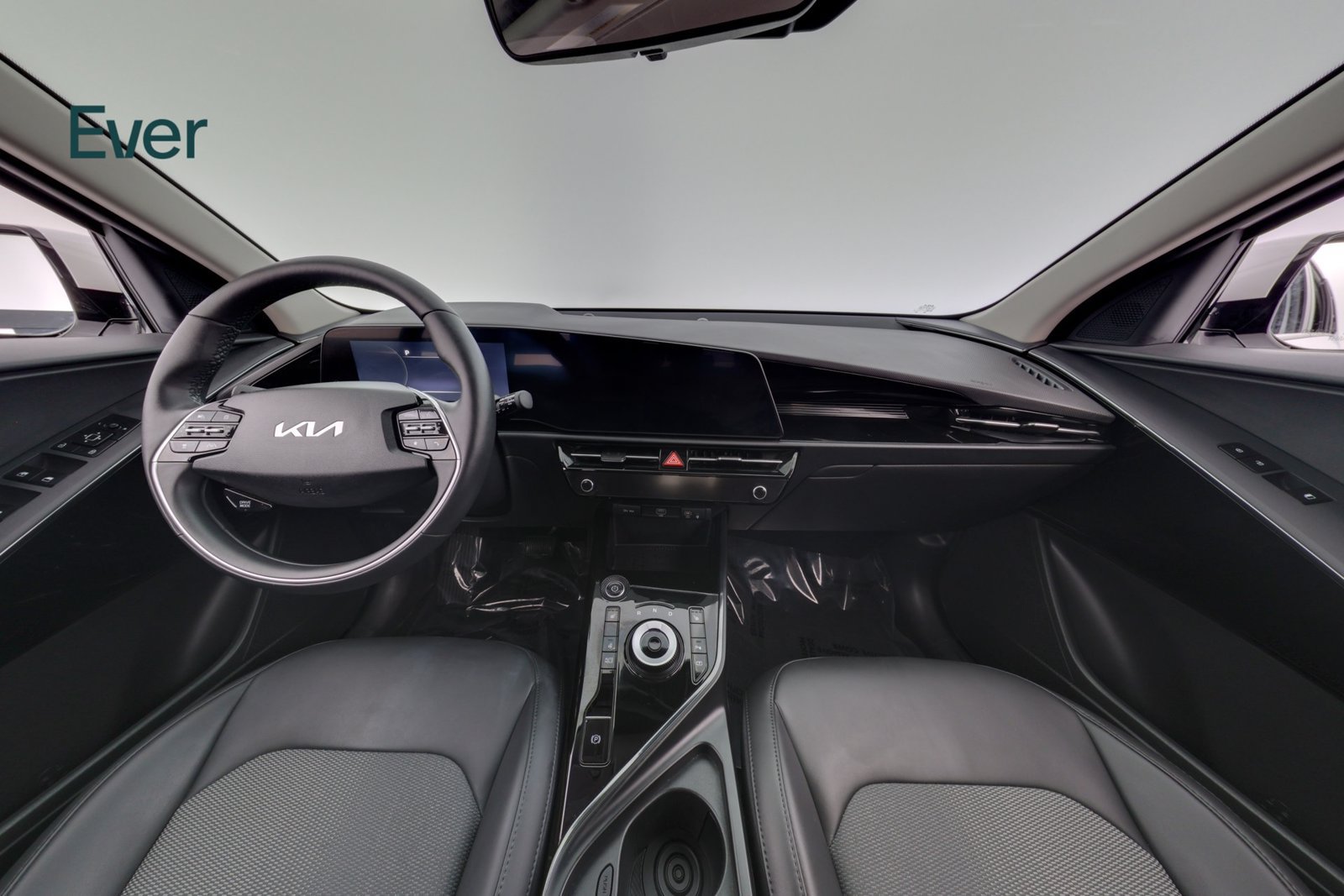 Used 2024 Kia Niro Wind w/ Wind Preserve Package FWD image 26