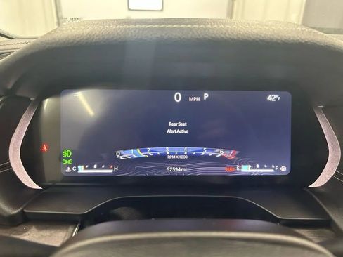 Used 2023 Jeep Grand Cherokee Limited image 13