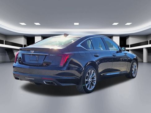 Used 2023 Cadillac CT5 Luxury image 6