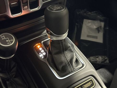New 2026 Jeep Gladiator Mojave AWD/4WD image 18