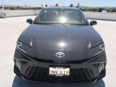 Certified 2025 Toyota Camry XSE FWD image 7