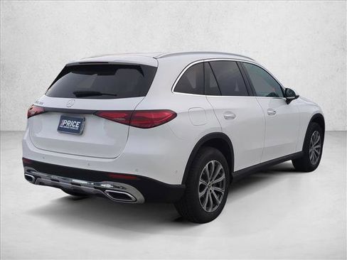 Used 2024 Mercedes-Benz GLC 300 image 5