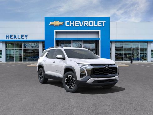 New 2025 Chevrolet Equinox ACTIV w/ Safety and Technology Package image 42