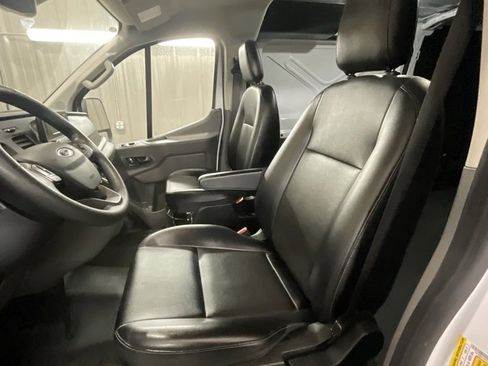 Used 2024 Ford Transit 250 Low Roof w/ Load Area Protection Package image 10