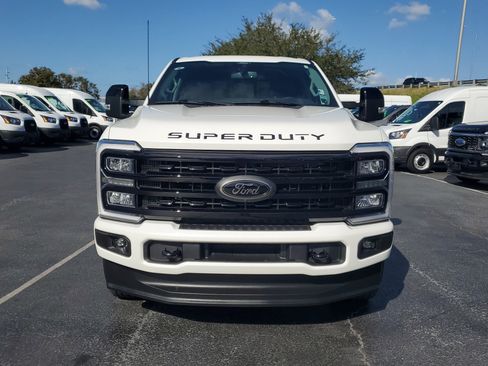 Used 2024 Ford F250 Lariat w/ Black Appearance Package image 2
