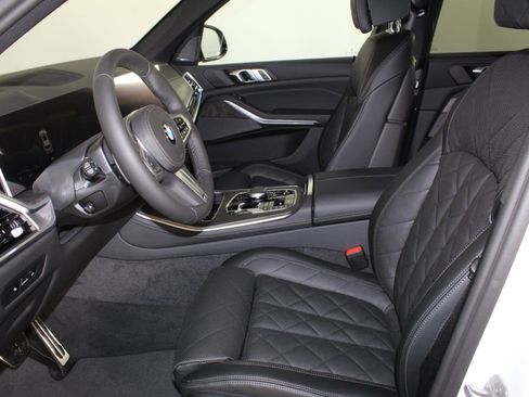 New 2026 BMW X5 xDrive40i w/ M Sport Package image 5