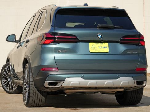 Used 2025 BMW X5 sDrive40i w/ Climate Comfort Package RWD image 6