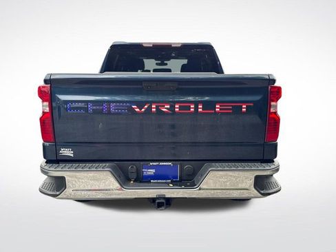 Used 2021 Chevrolet Silverado 1500 LT AWD/4WD image 4