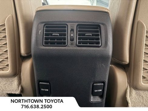 Used 2016 Toyota 4Runner Limited image 38