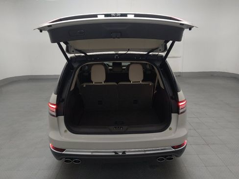 Used 2021 Lincoln Aviator 2WD image 29