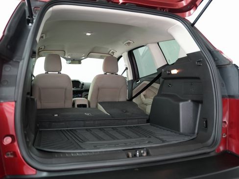 Used 2019 Ford Escape SE image 35