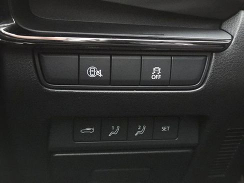 Used 2025 MAZDA MAZDA3 s image 9