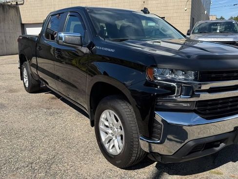Used 2021 Chevrolet Silverado 1500 LT AWD/4WD image 7