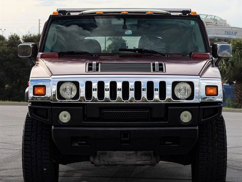 Used 2003 HUMMER H2 w/ Preferred Equipment Group image 2