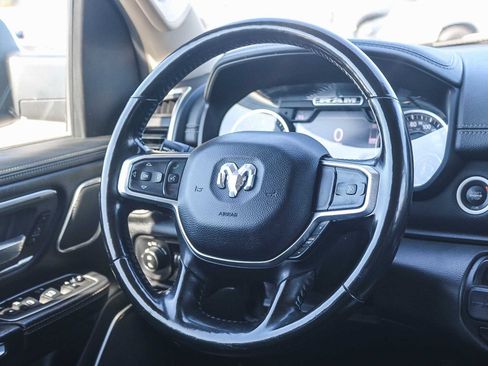 Used 2021 RAM 1500 Laramie RWD image 16