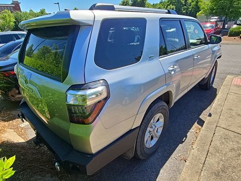 Used 2021 Toyota 4Runner SR5 RWD image 6