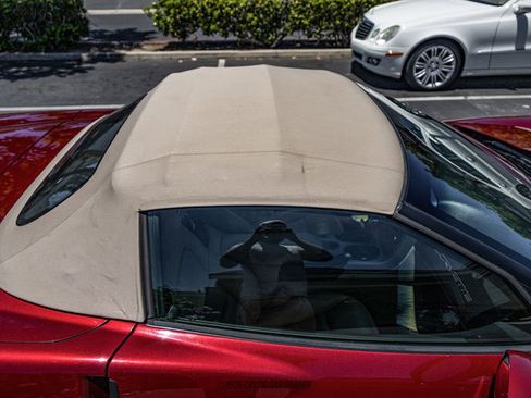 Used 2006 Chevrolet Corvette Convertible w/ Preferred Equipment Group RWD image 68