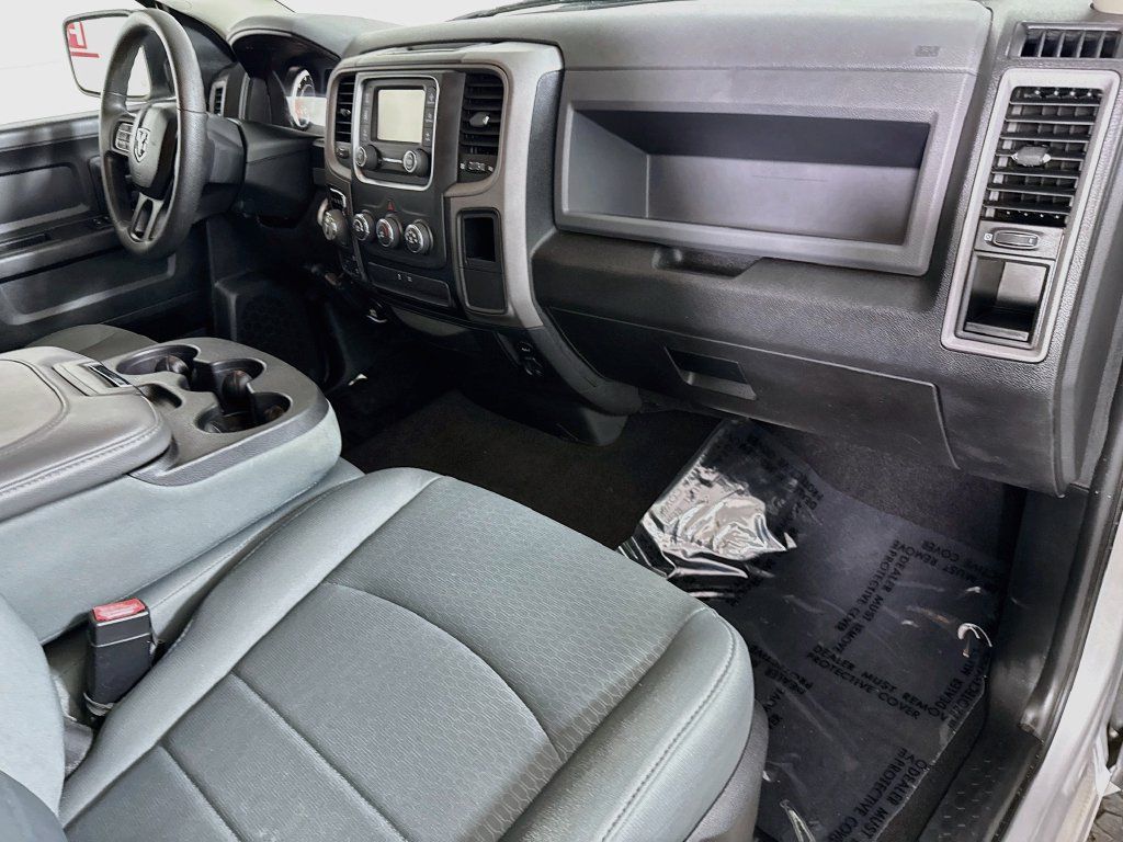 Used 2017 RAM 1500 Express w/ Express Value Package AWD/4WD image 30