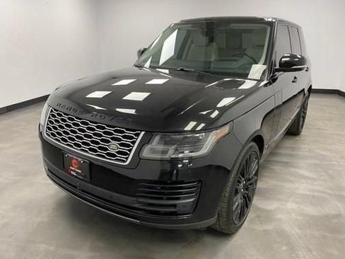 Used 2018 Land Rover Range Rover Supercharged AWD/4WD image 2