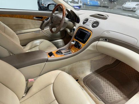 Used 2003 Mercedes-Benz SL 500 image 19