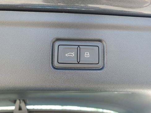 New 2027 Audi A6 e-tron Premium Plus AWD/4WD image 9
