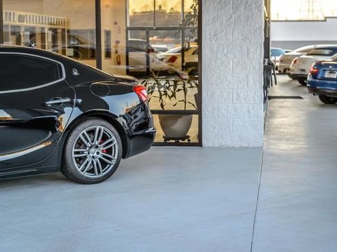 Used 2018 Maserati Ghibli GranSport image 58